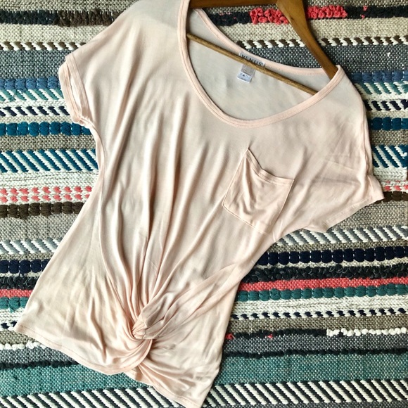 VENUS Tops - VENUS Twisted Knot Tee
